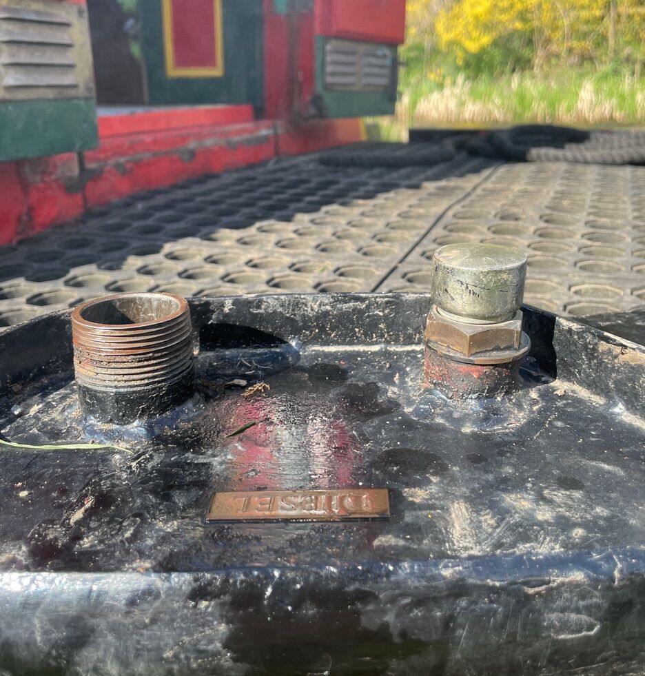 Where to get this fuel cap online? - Boat Building & Maintenance - Canal  World
